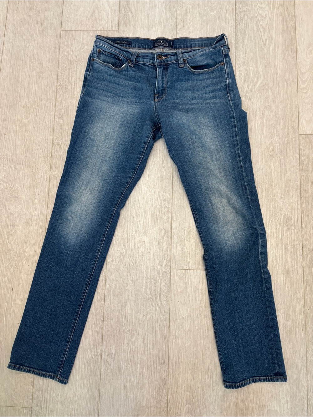 Lucky Brand Sweet Straight Blue Jeans size 8 / 29